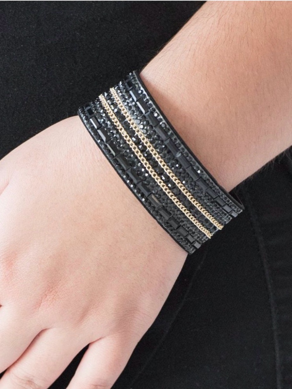 Paparazzi Rebel Radiance bracelet NWT